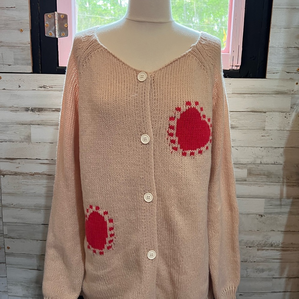 Pink Heart Patterned Women's Sweater